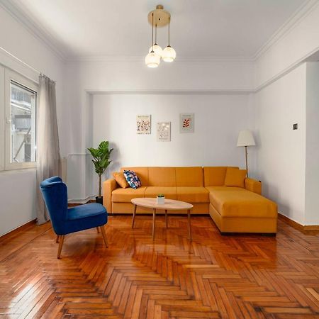 Spacious 2Bd Apartment Next To Athens Archeological Museum Екстериор снимка