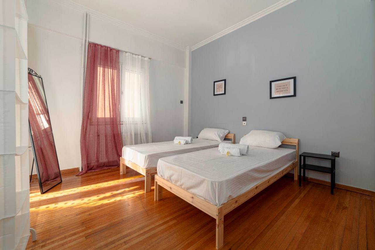 Spacious 2Bd Apartment Next To Athens Archeological Museum Екстериор снимка