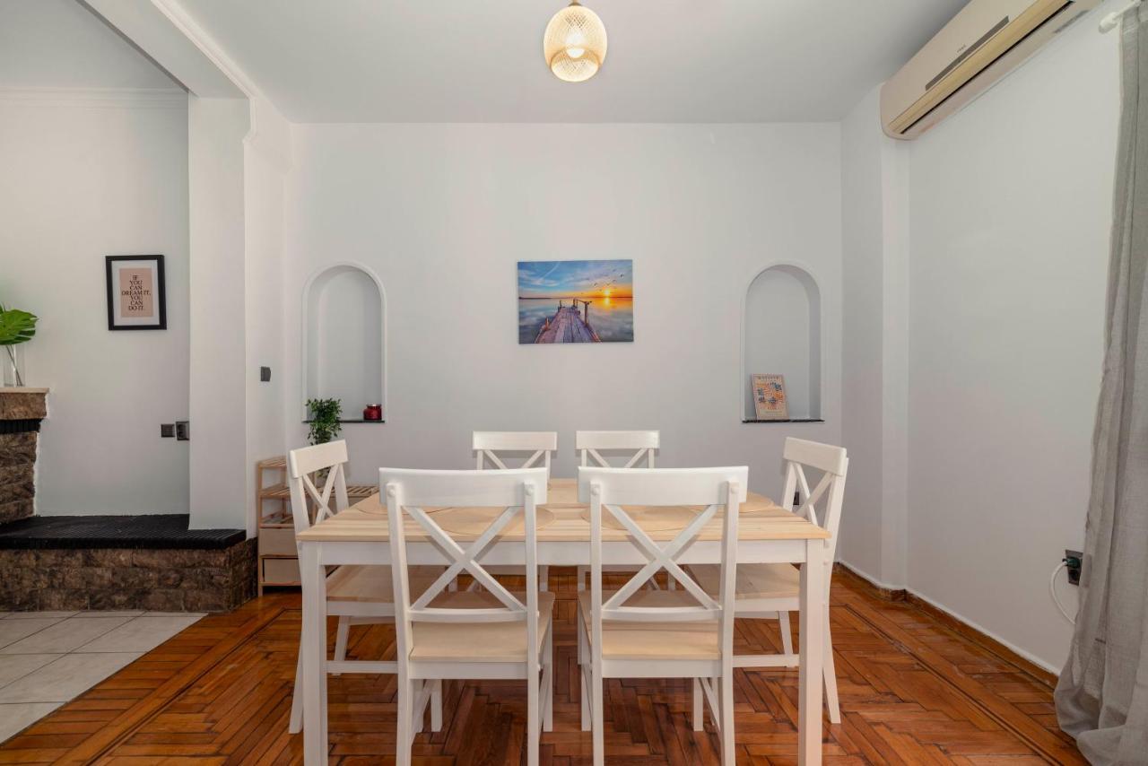 Spacious 2Bd Apartment Next To Athens Archeological Museum Екстериор снимка