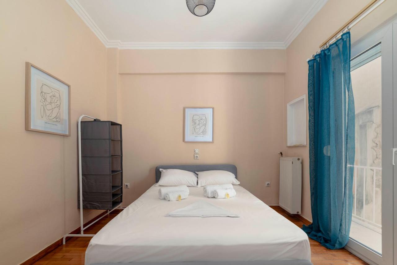 Spacious 2Bd Apartment Next To Athens Archeological Museum Екстериор снимка