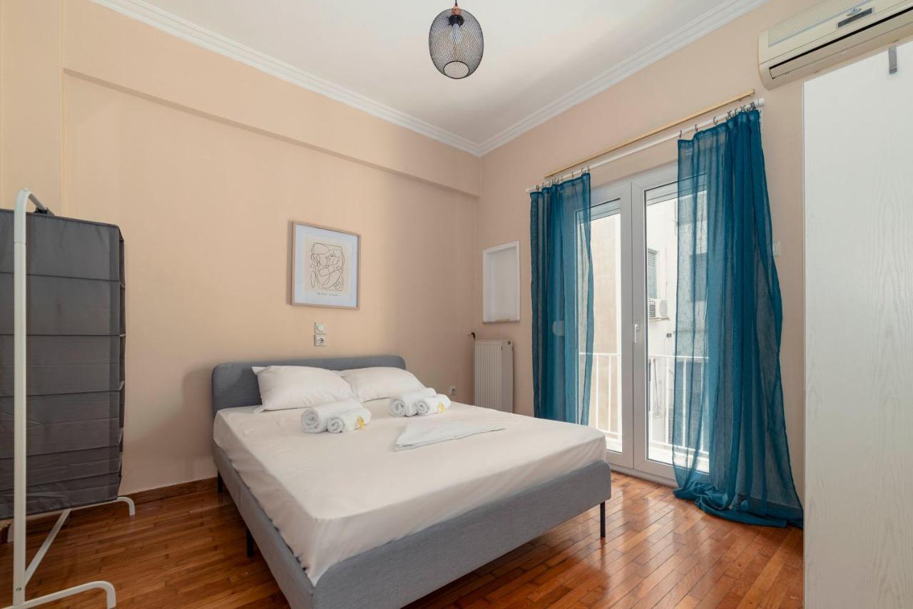 Spacious 2Bd Apartment Next To Athens Archeological Museum Екстериор снимка